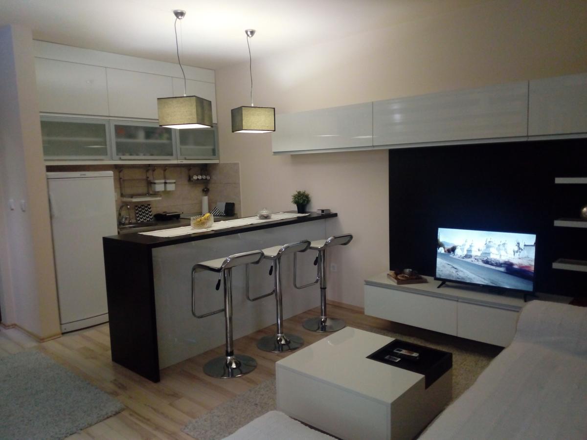 Apartman Zvezda Ягодина Екстериор снимка