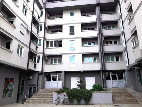 Apartman Zvezda Ягодина Екстериор снимка